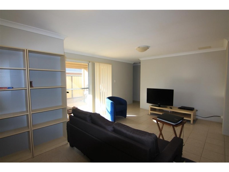 Villa 14/41-43 Sixth Road, Armadale WA 6112