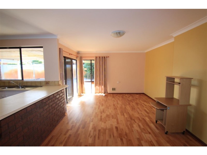 8 Rostrata Avenue, Willetton WA 6155
