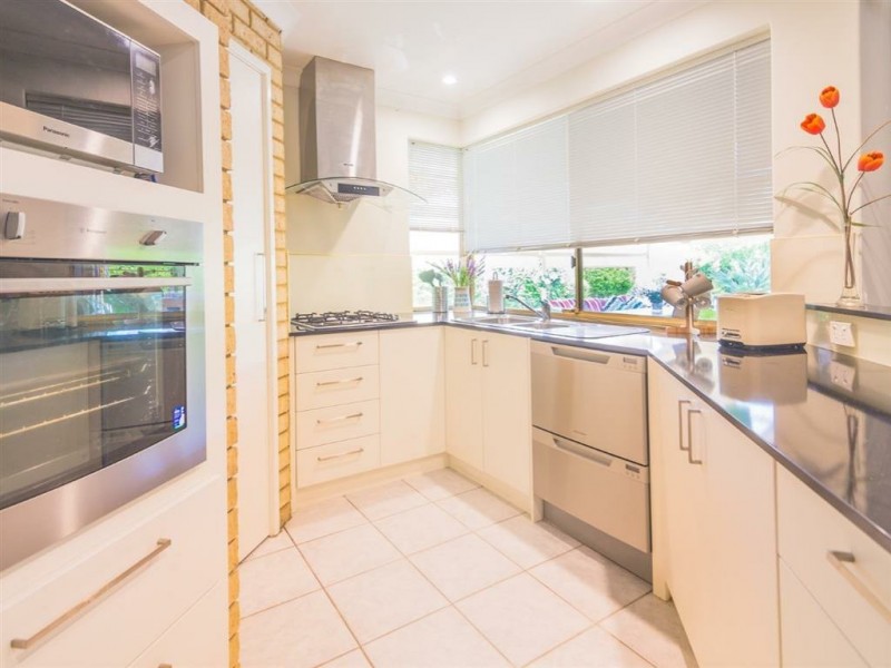 13 Collins Road, Willetton WA 6155