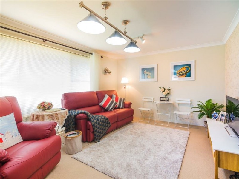 13 Collins Road, Willetton WA 6155