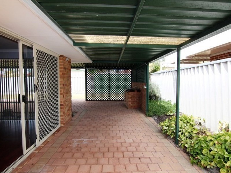 1 Sorell Way, Atwell WA 6164
