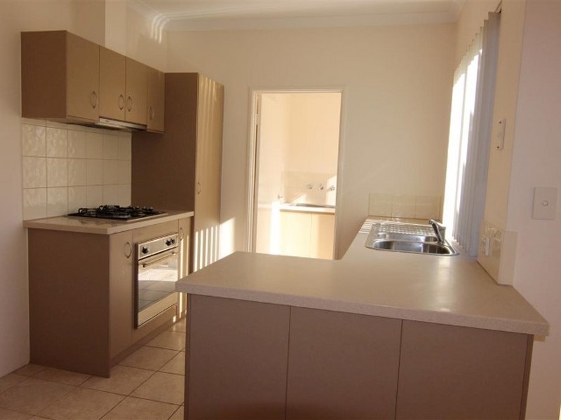 2 Penola Court, Clarkson WA 6030