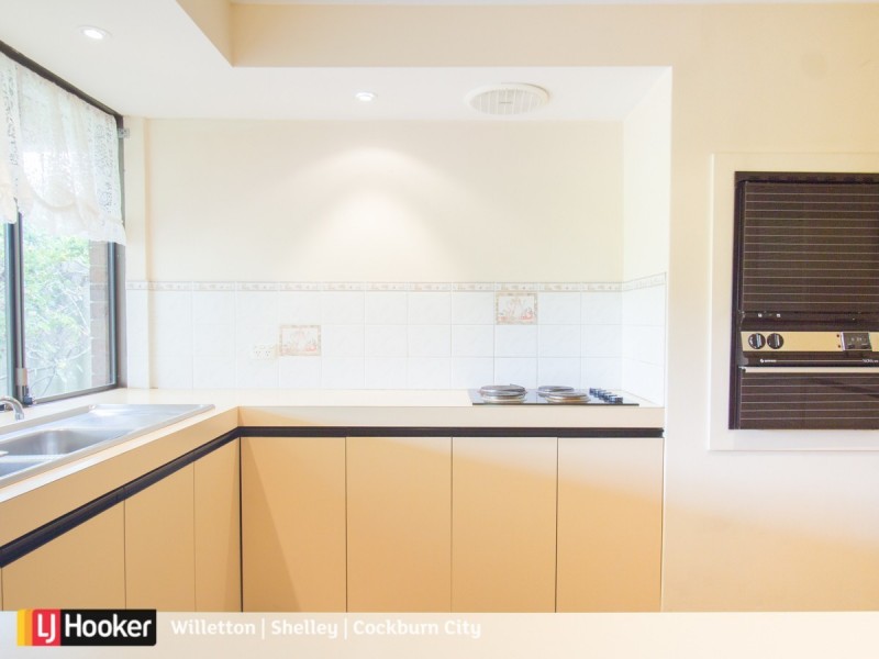 4 Rorie Place, Willetton WA 6155