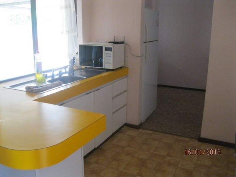 16 Lauri Court, Parkwood WA 6147