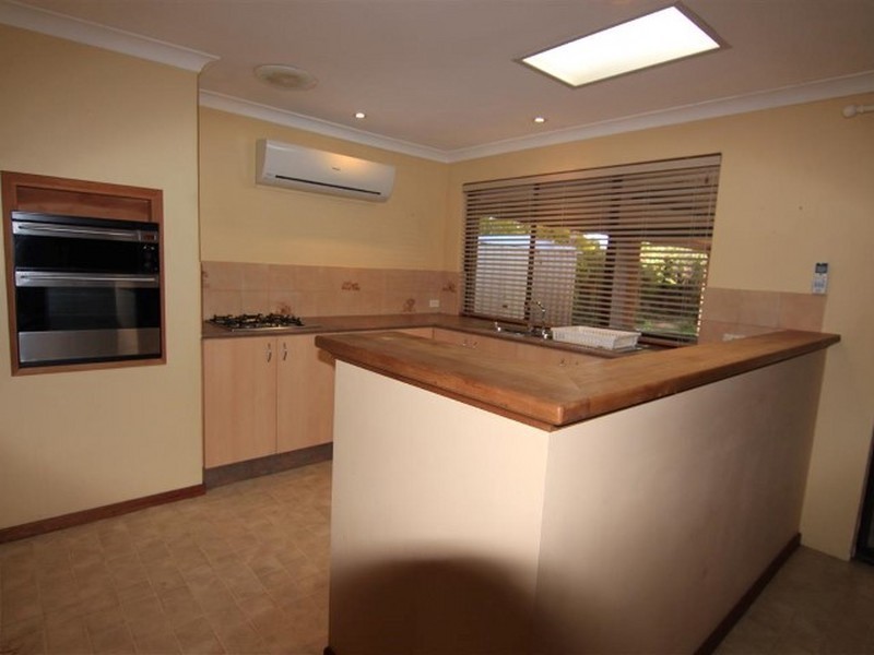 3 Holly Place, Willetton WA 6155