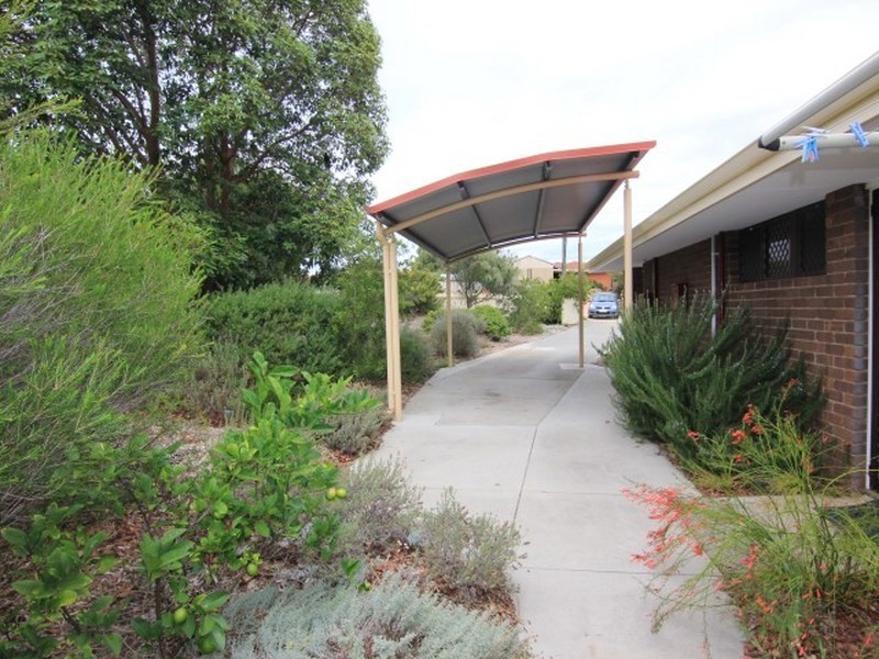 5B Bellier Place, Hamilton Hill WA 6163