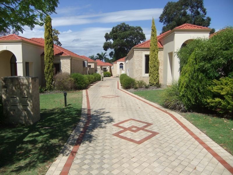 4/10 Tyre Avenue, Riverton WA 6148