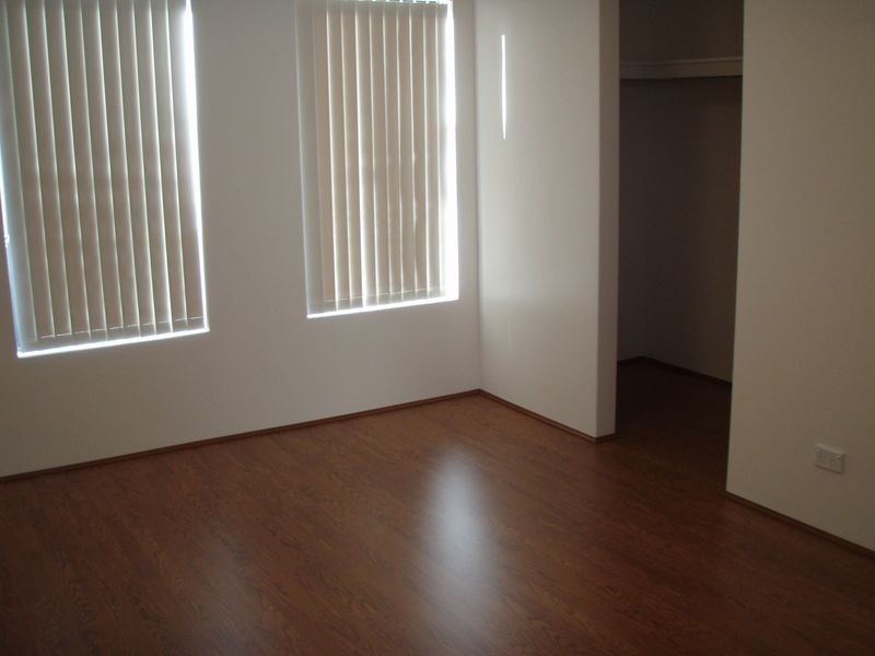 16 Marginata Parkway, Canning Vale WA 6155