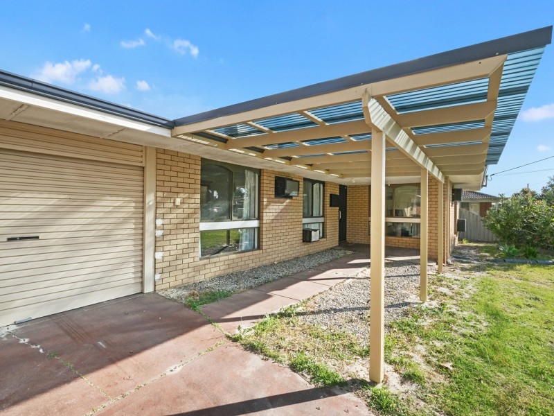 22 Hibbertia Crescent, Riverton WA 6148