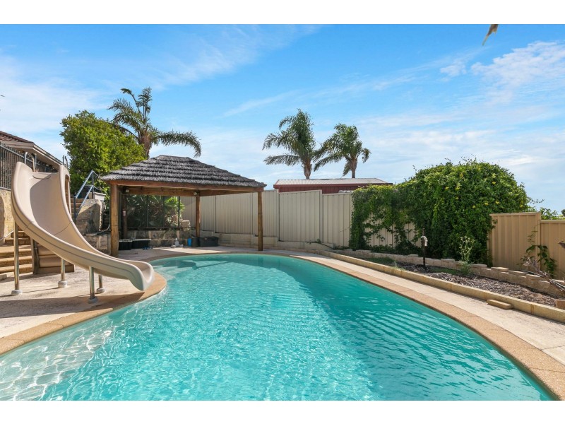 10 Clune Place, Coogee WA 6166