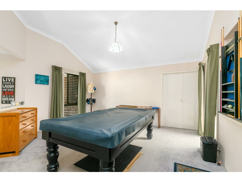 10 Clune Place, Coogee WA 6166