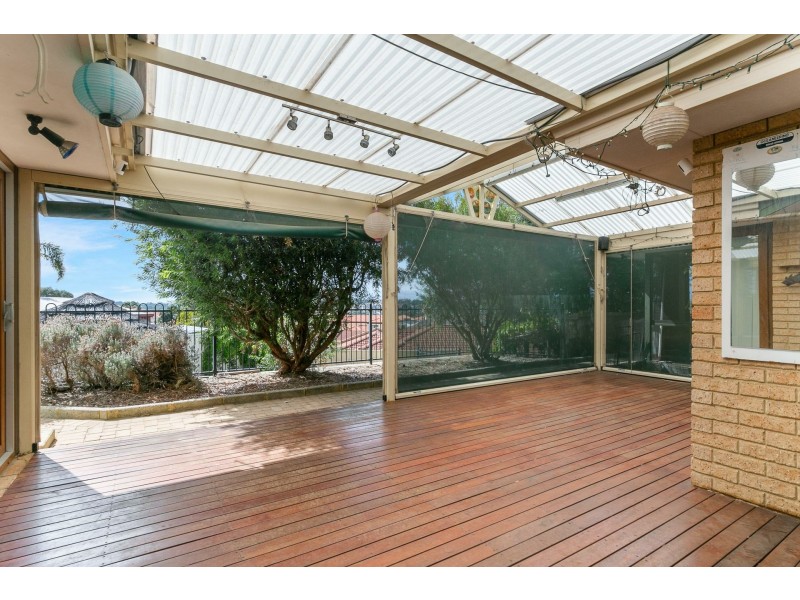 10 Clune Place, Coogee WA 6166