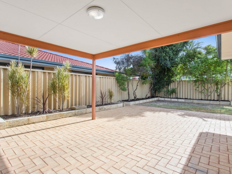 37 Beedelup Loop, Bibra Lake WA 6163