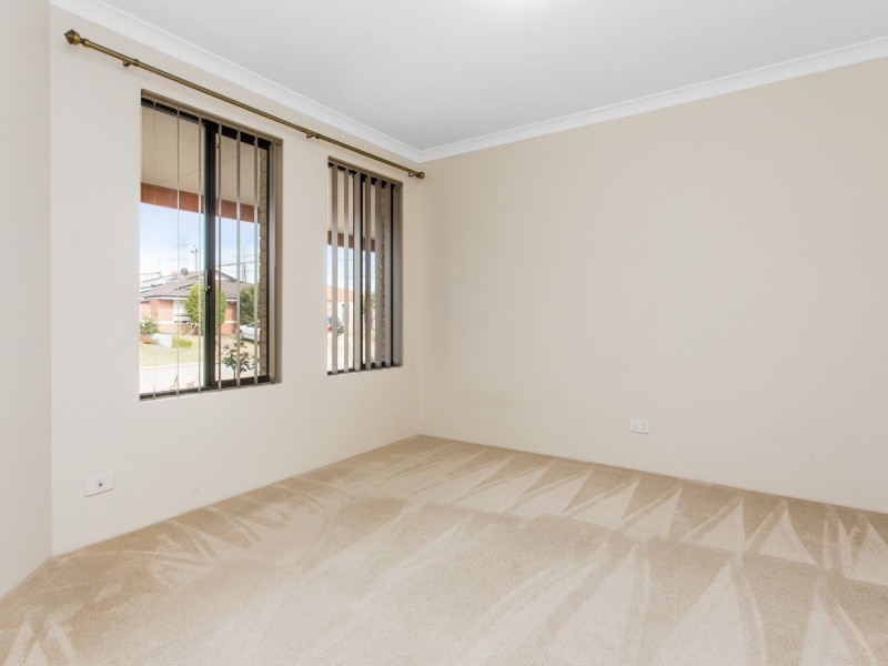 37 Beedelup Loop, Bibra Lake WA 6163