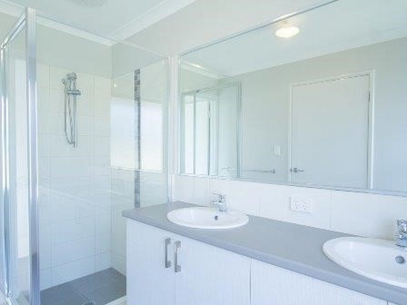 7 Appleton Road, Piara Waters WA 6112