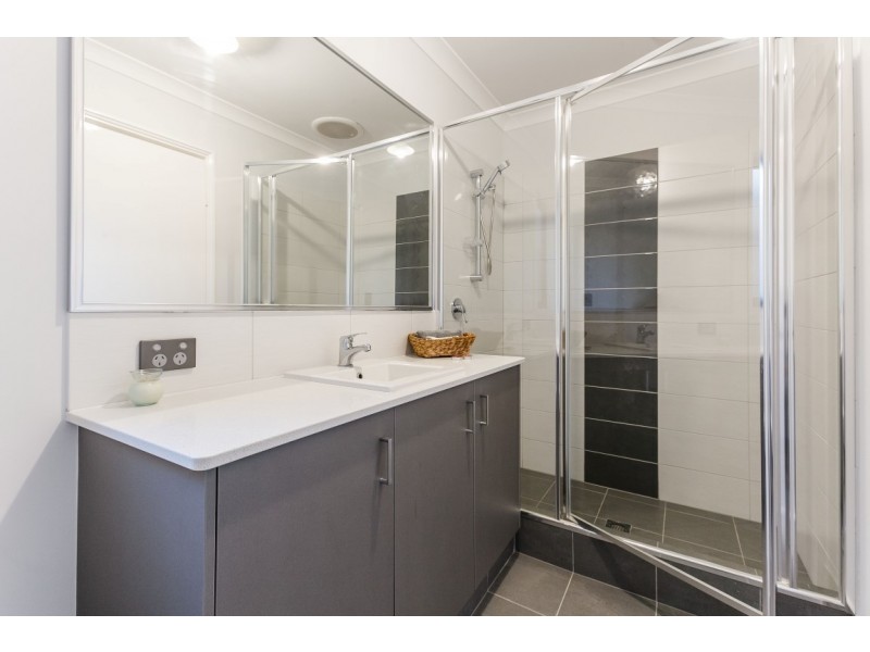 30b Bullfinch Street, Spearwood WA 6163