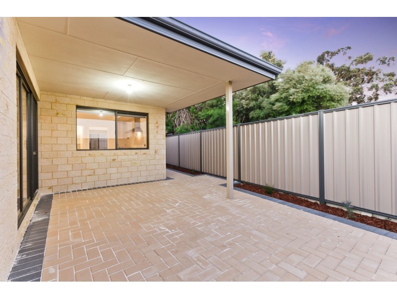 30b Bullfinch Street, Spearwood WA 6163