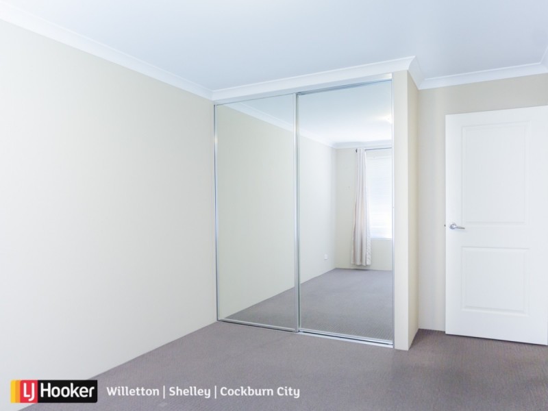 18 Marseille Gardens, Piara Waters WA 6112