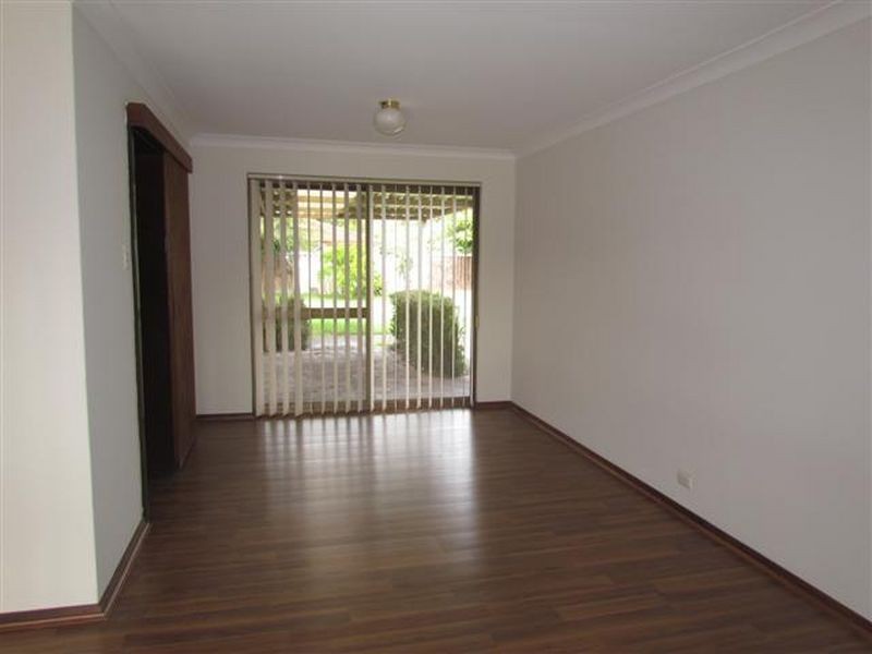 160 Parry Avenue, Bull Creek WA 6149