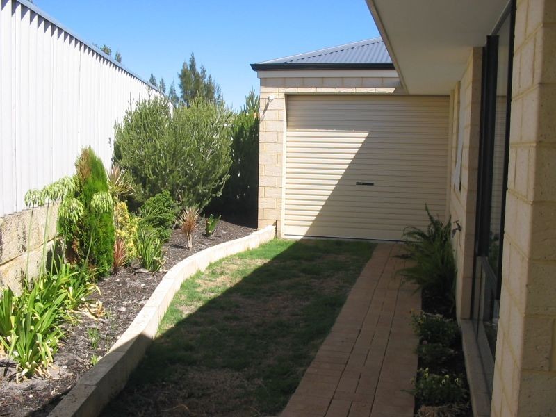 10 Satinwood Court, Thornlie WA 6108