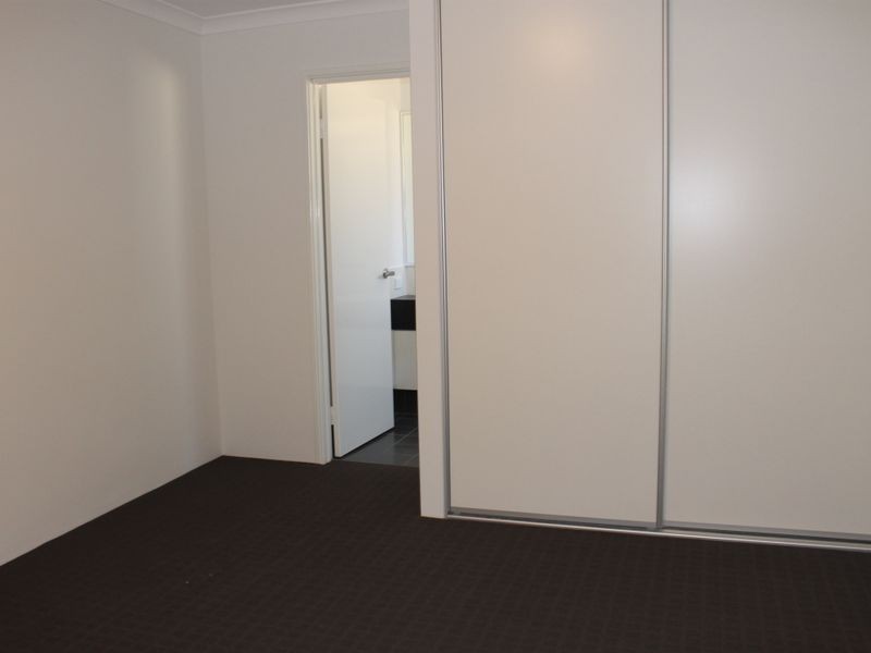 13b Simons Way, Langford WA 6147