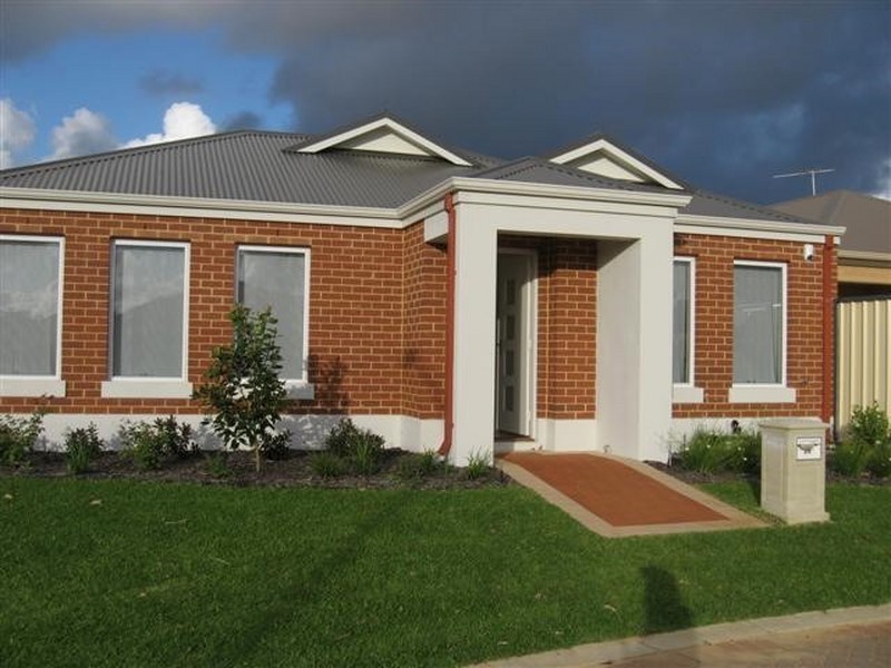 24 Bonner Lane, Armadale WA 6112