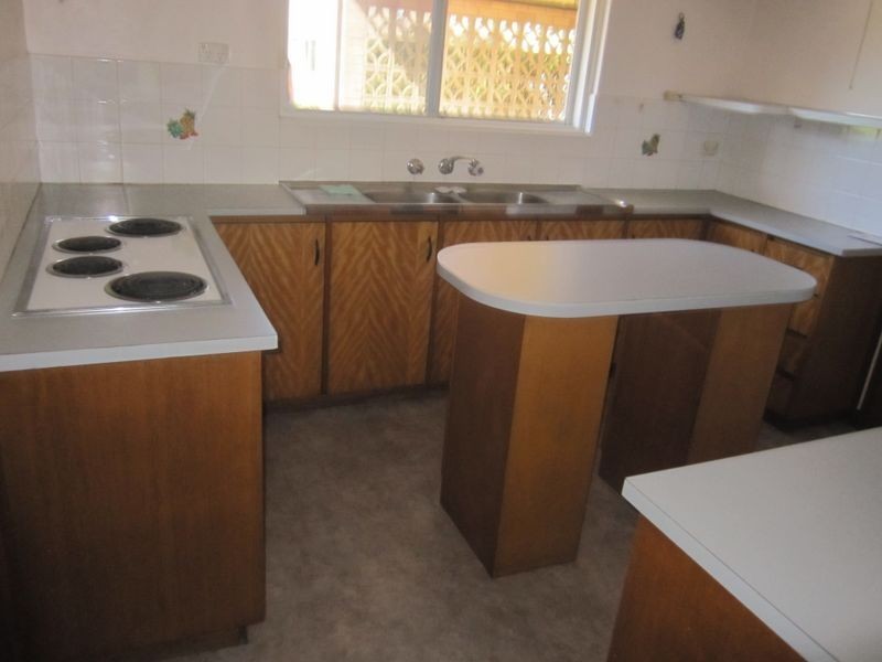 5 Godbold Close, Shelley WA 6148