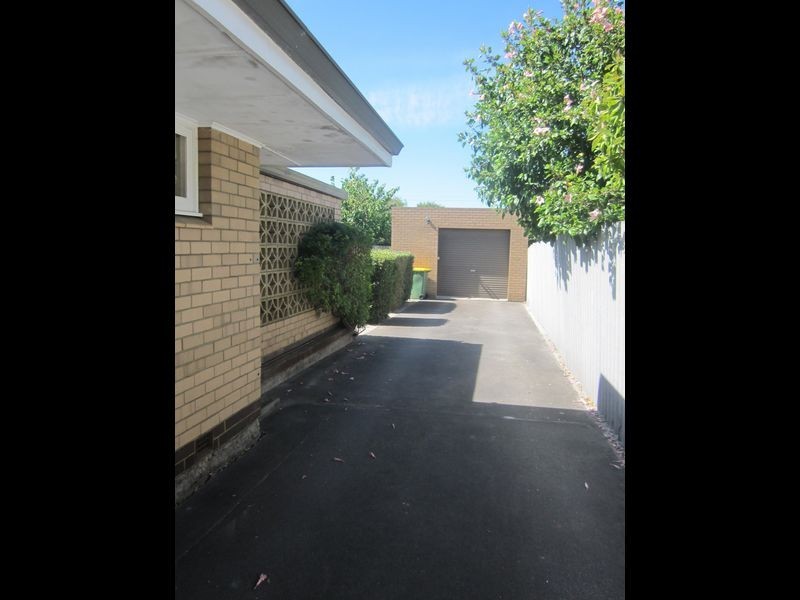 5 Godbold Close, Shelley WA 6148