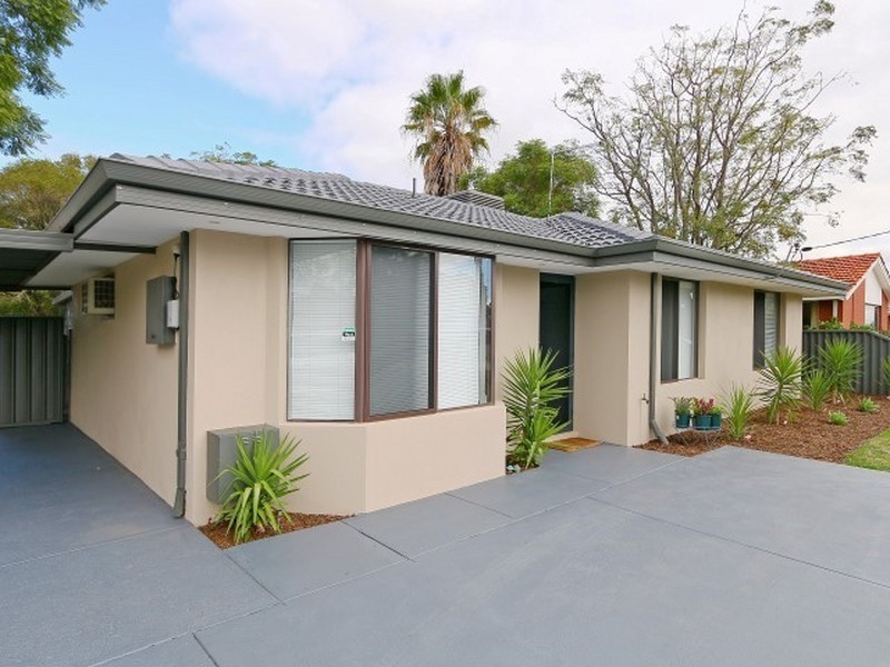 2 Grealis Street, Armadale WA 6112