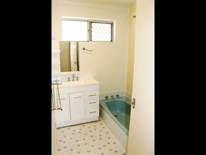 109 Fern Road, Wilson WA 6107