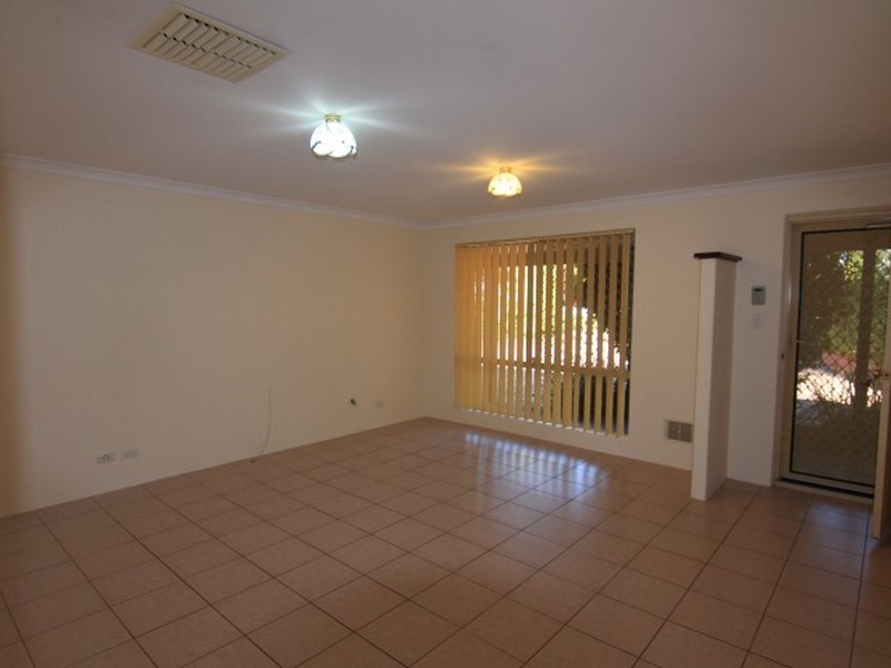 19 Libson Court, Parkwood WA 6147