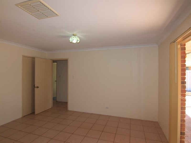 19 Libson Court, Parkwood WA 6147