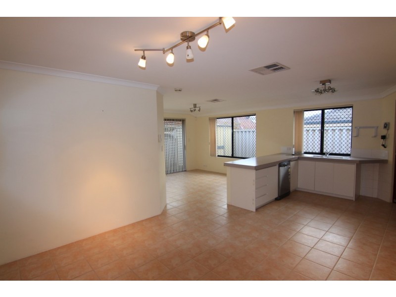 3 Melbourne Street, St James WA 6102