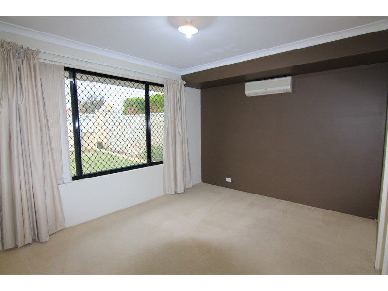 3 Melbourne Street, St James WA 6102