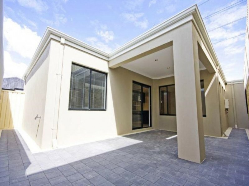 Unit 1/23A Birchley Road, Yangebup WA 6164