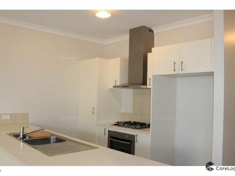 Unit 1/41 Bellarazio Promenade, Aveley WA 6069
