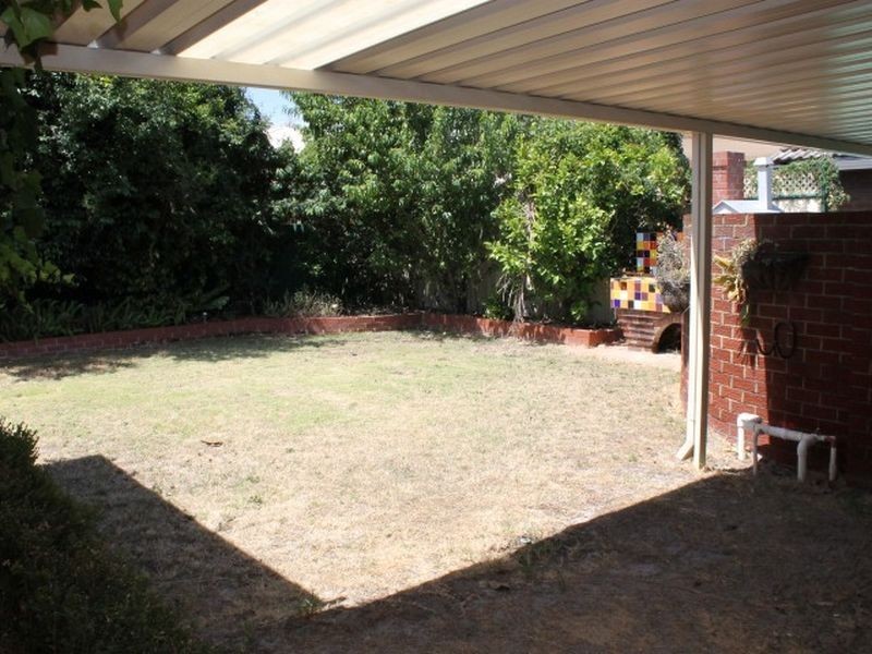 42 Panamuna Drive, Willetton WA 6155