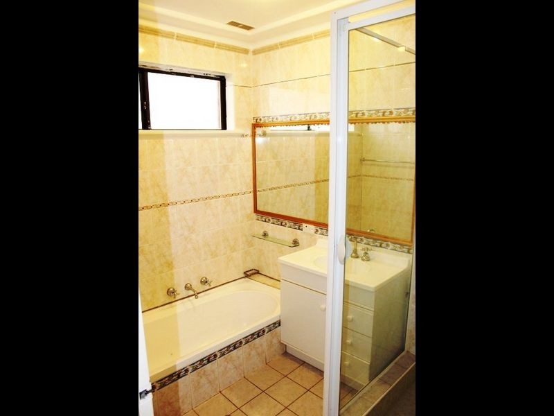 42 Panamuna Drive, Willetton WA 6155