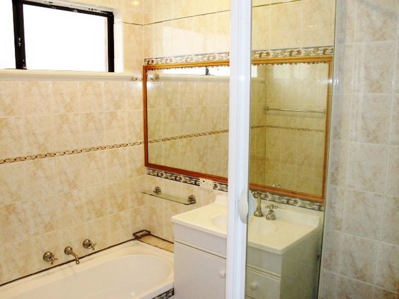 42 Panamuna Drive, Willetton WA 6155