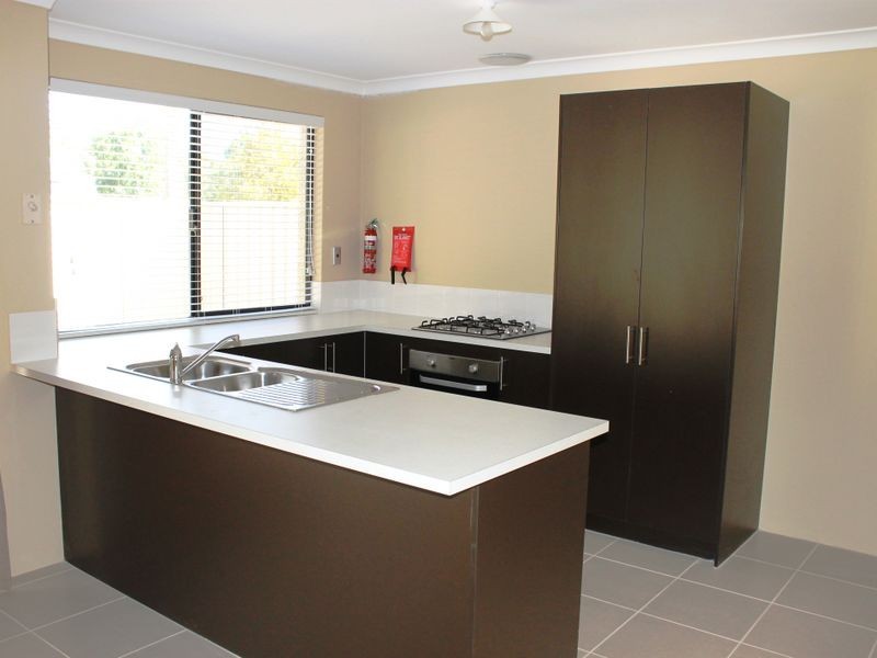 2/35 Beckenham Street, Beckenham WA 6107