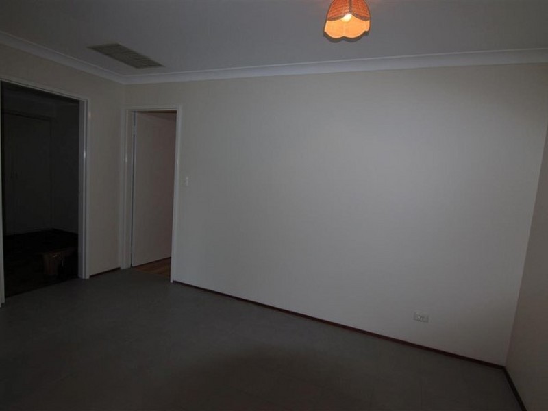 3B Dauphin Place, Willetton WA 6155