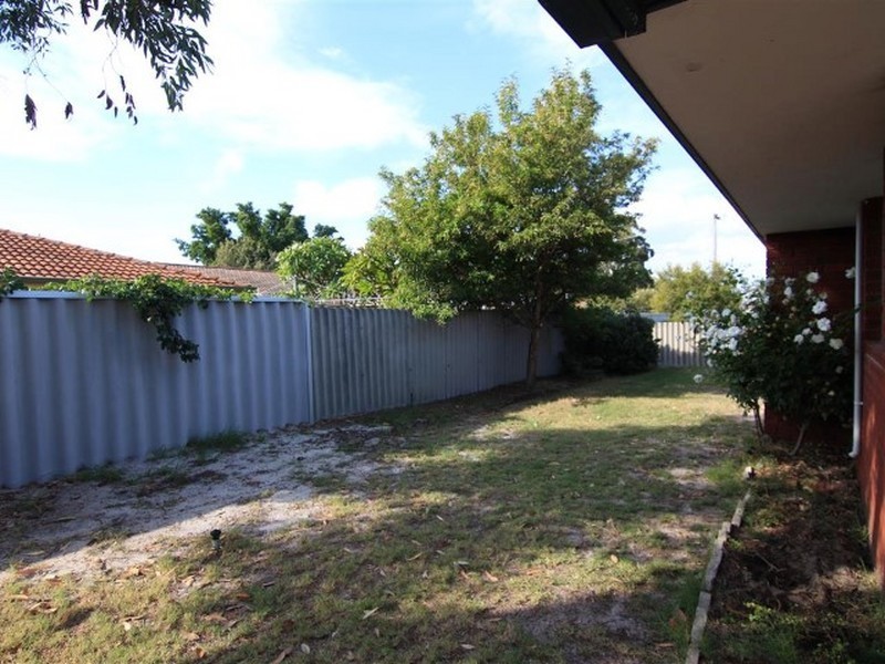 3B Dauphin Place, Willetton WA 6155