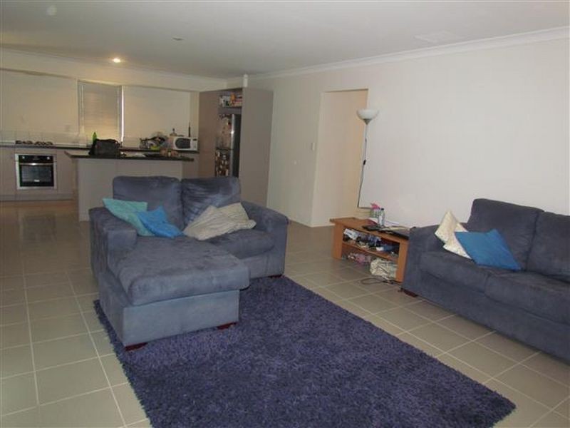 11 Bunratty Link, Canning Vale WA 6155