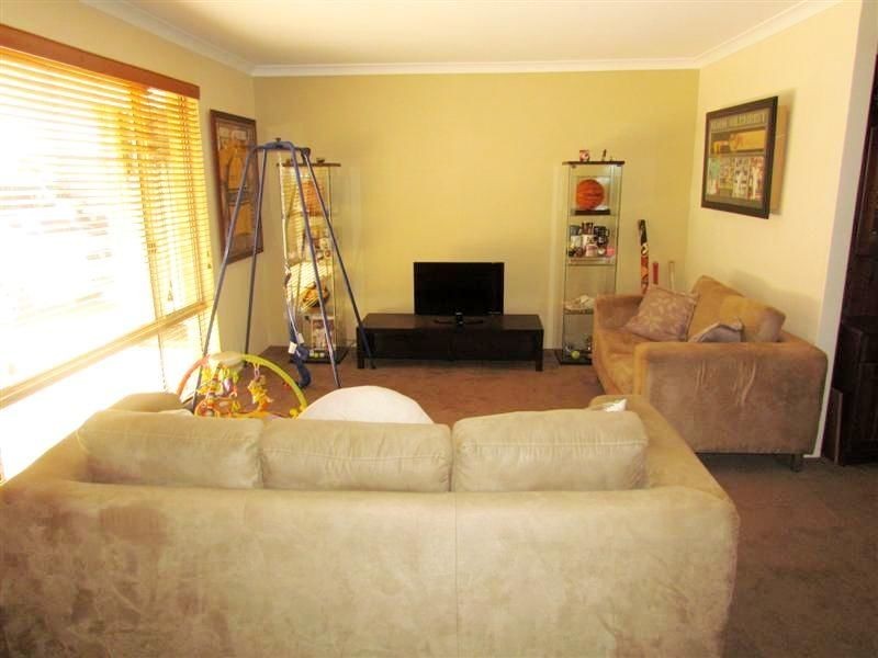 1 Treetop Circle, Canning Vale WA 6155