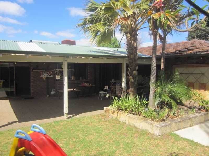 2 Fife Court, Willetton WA 6155