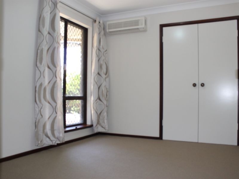 6 Nigel Court, Leeming WA 6149