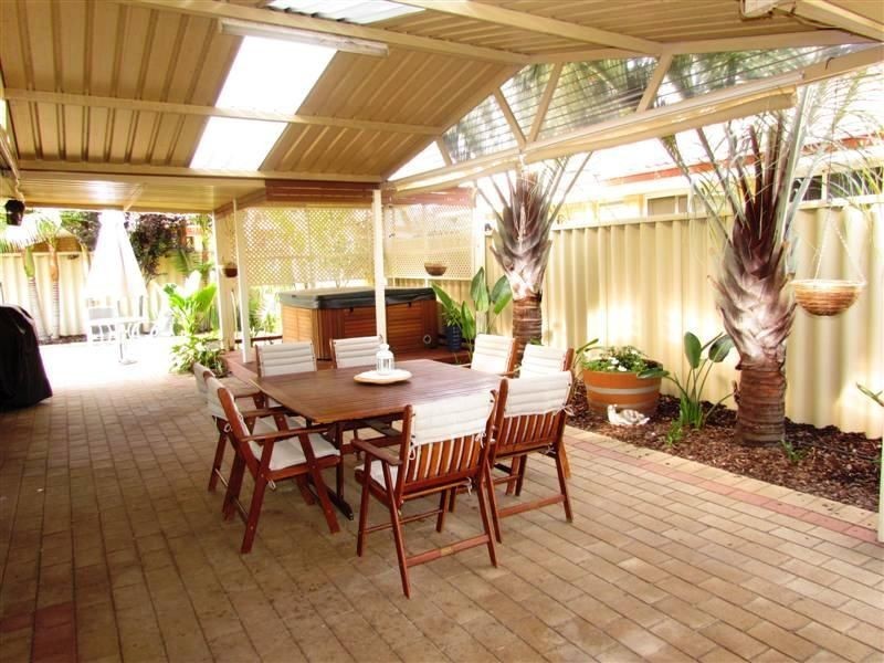 13 Hambly Crescent, Canning Vale WA 6155
