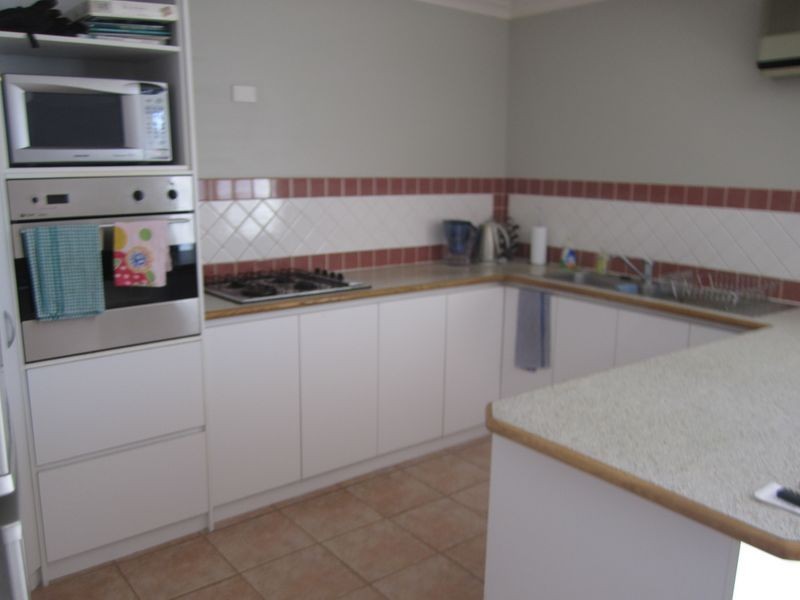 2/56 Tribute Street, Shelley WA 6148