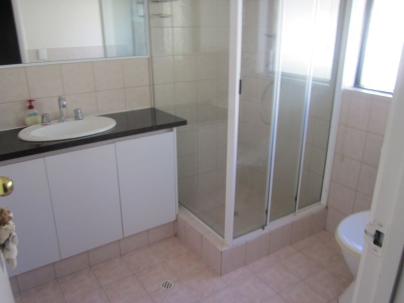 2/56 Tribute Street, Shelley WA 6148