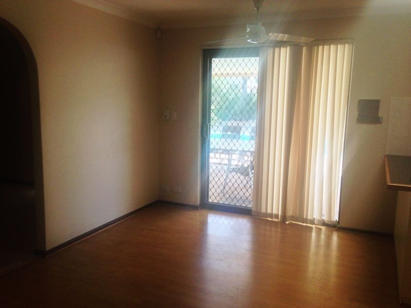 8 Tremandra Way, Parkwood WA 6147